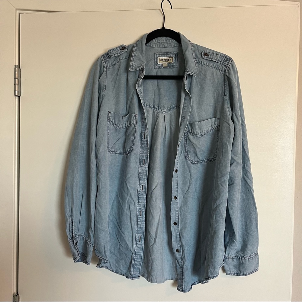 Express Jean boyfriend shirt